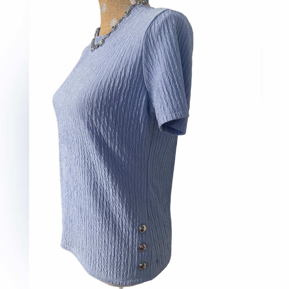 Light Blue Short Sleeve Classy Women's Top - Picture 3 of 5